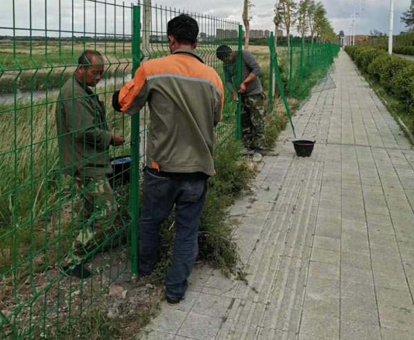 雙邊絲護(hù)欄網(wǎng)價(jià)格 雙邊絲護(hù)欄網(wǎng)價(jià)格