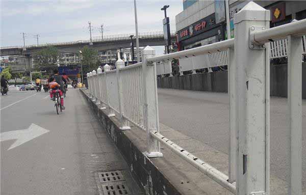 護欄網價格 護欄網價格