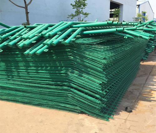 雙邊絲護欄網價格 雙邊絲護欄網價格