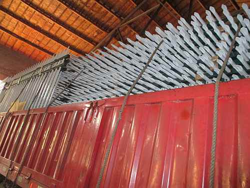 三橫桿鋅鋼護(hù)欄 三橫桿鋅鋼護(hù)欄