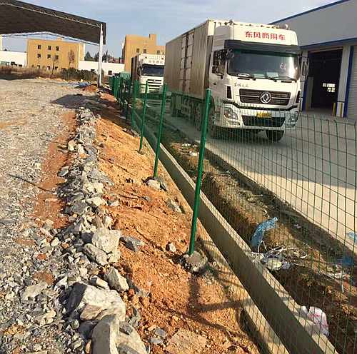 南京護(hù)欄網(wǎng) 南京護(hù)欄網(wǎng)