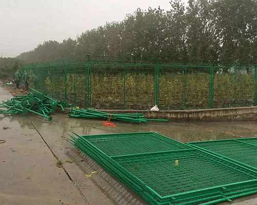 框架護(hù)欄網(wǎng)價(jià)格 框架護(hù)欄網(wǎng)價(jià)格