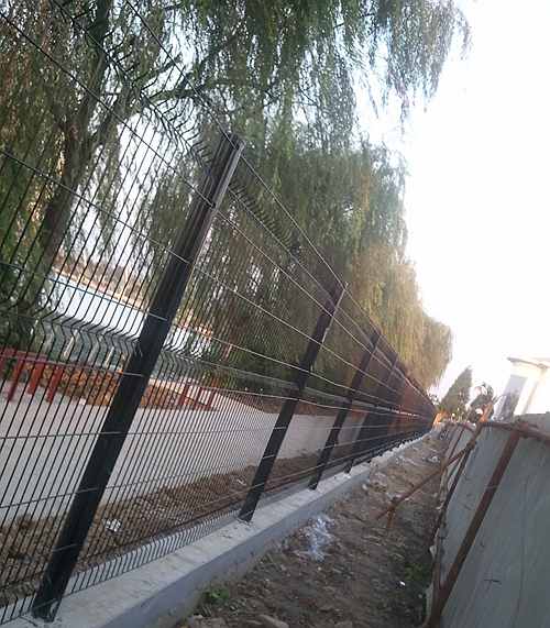 桃形柱護欄網(wǎng) 桃形柱護欄網(wǎng)