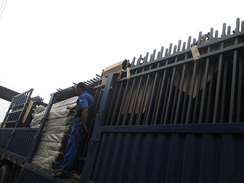 鋅鋼圍墻護(hù)欄價(jià)格 鋅鋼圍墻護(hù)欄價(jià)格