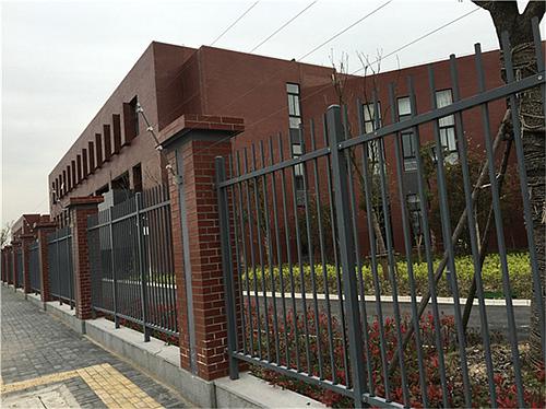 鋅鋼護(hù)欄網(wǎng)價(jià)格 鋅鋼護(hù)欄網(wǎng)價(jià)格